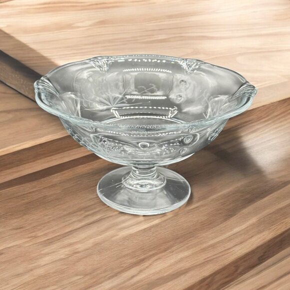 Vintage Etched Glass Pedestal Bowl With Floral Design - Picture 3 of 9